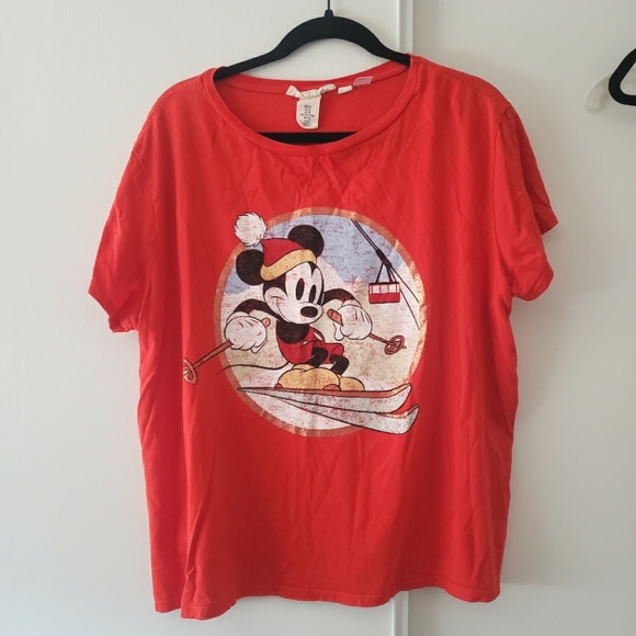 H&M Tops - Disney, H&M, Mickey, Graphic, Red, Short Sleeve Tee. Size XL.